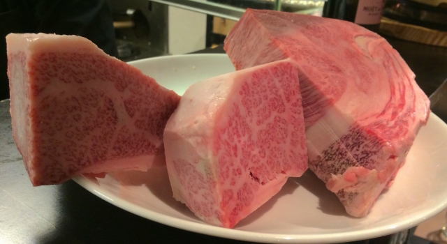 1ポンドステーキ迫力のボリューム柔かなロースの牛肉450g熟成牛肉 ?